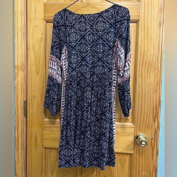 American Eagle printed dress with front tassel ties size Medium - Picture 5 of 7